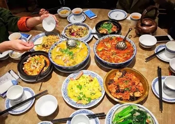 和同事一起照片朋友圈的说说文案