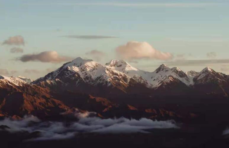 感叹人生现实的句子文案