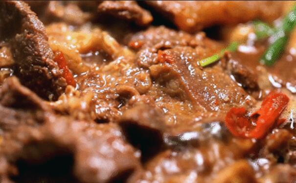 自嘲厨艺不精的句子文案