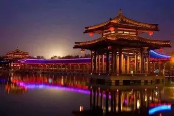 赞美西安的现代诗词