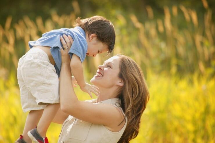 描写母爱的名言警句有哪些