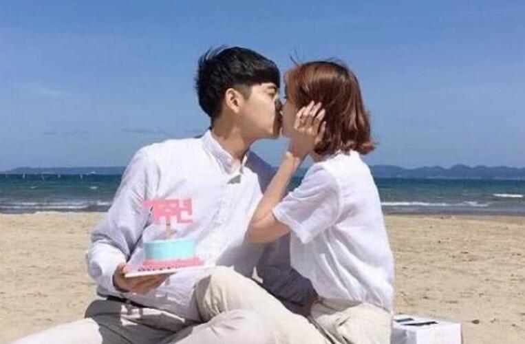 表白句子文案向女生一段话