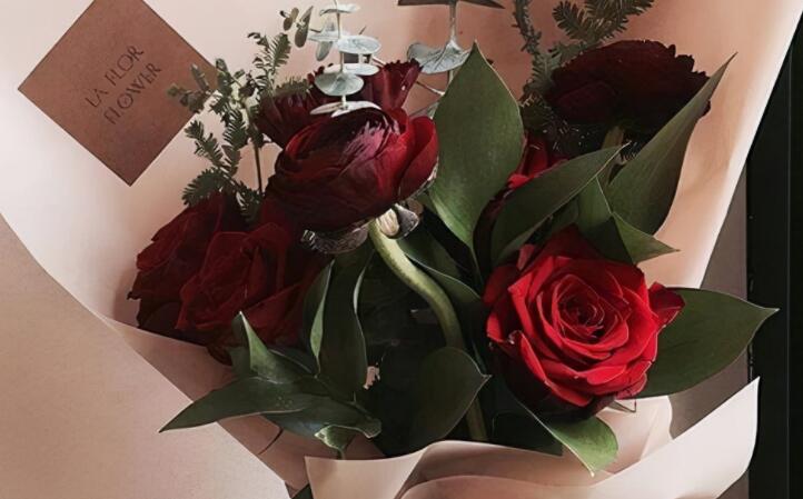 很甜很撩的情话句子文案