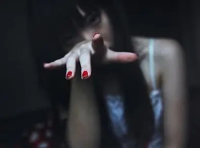 女生又拽又霸气的句子文案