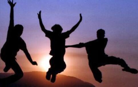 关于兄弟感情淡了的语句文案