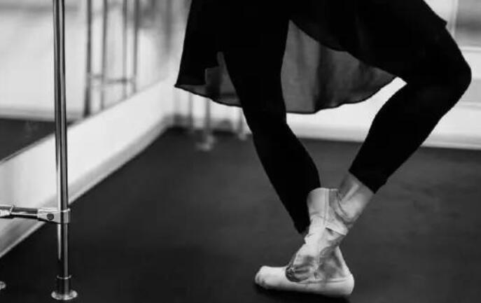 关于舞蹈的正能量短句