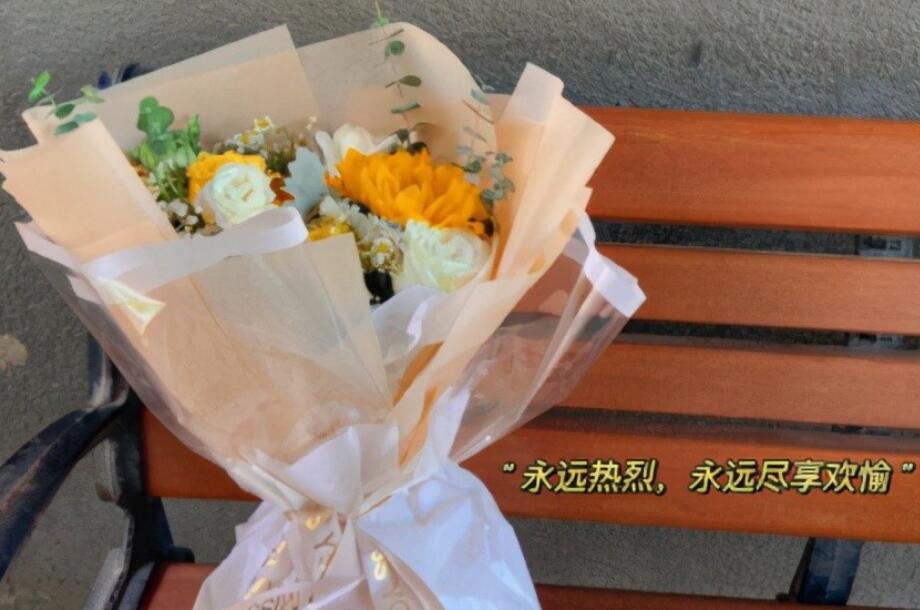 本来就瘦越来越瘦了的说说文案