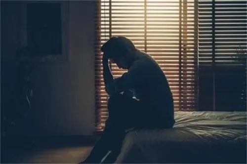 女人身心疲惫的句子文案