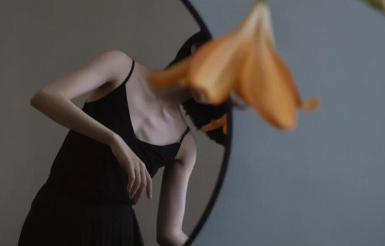 独自一人的句子文案