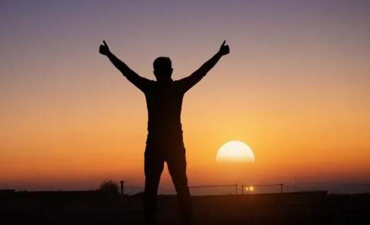 简短暖心励志的小句子文案