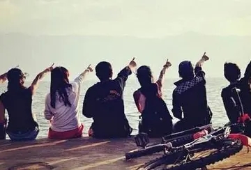 同学情谊的经典句子文案