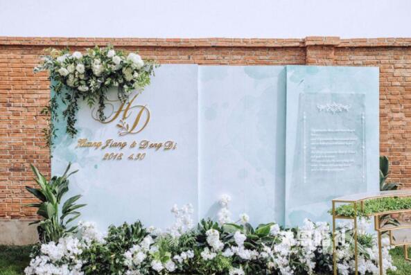 夸情侣很般配的句子文案