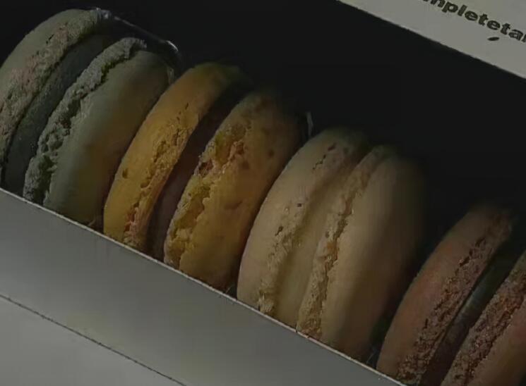 受委屈发朋友圈的句子文案