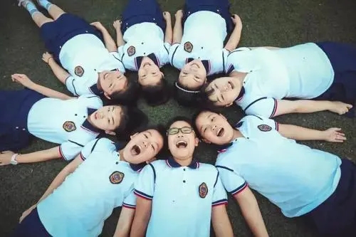 小学毕业照感言简短