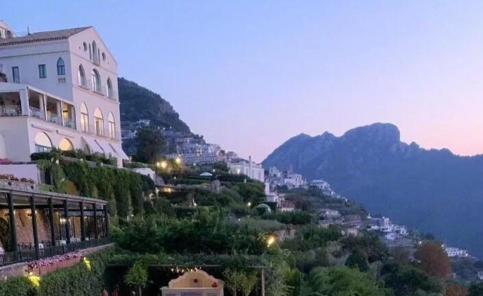 播音开头优美句子文案