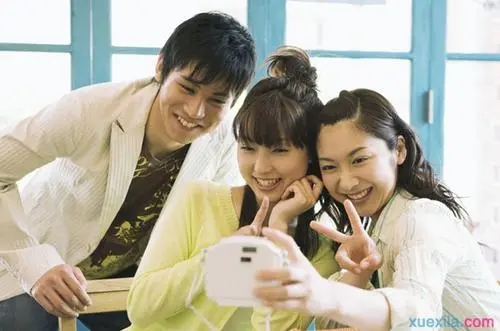 为歌颂友谊写下的诗句文案