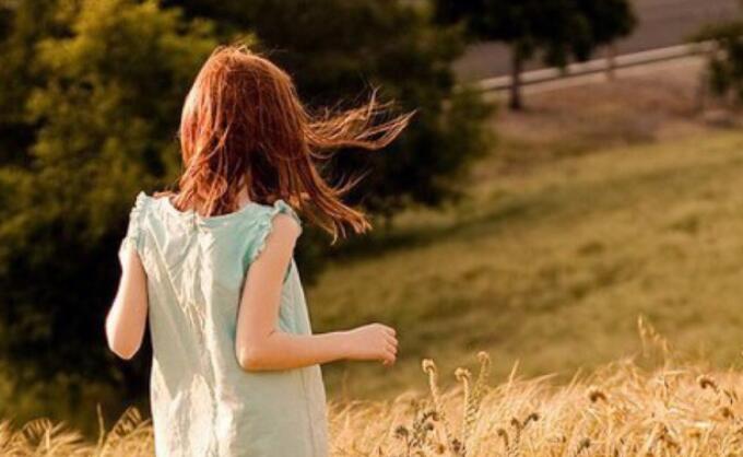 女人伸手要钱心情句子文案