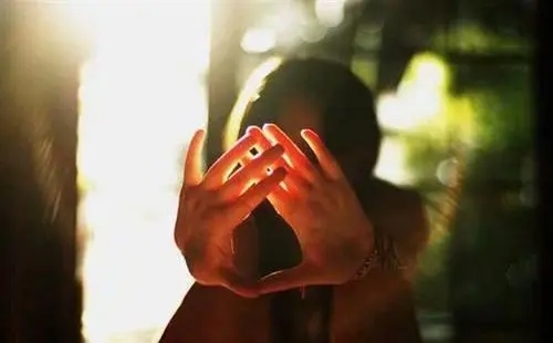 高冷很拽的霸气说说文案