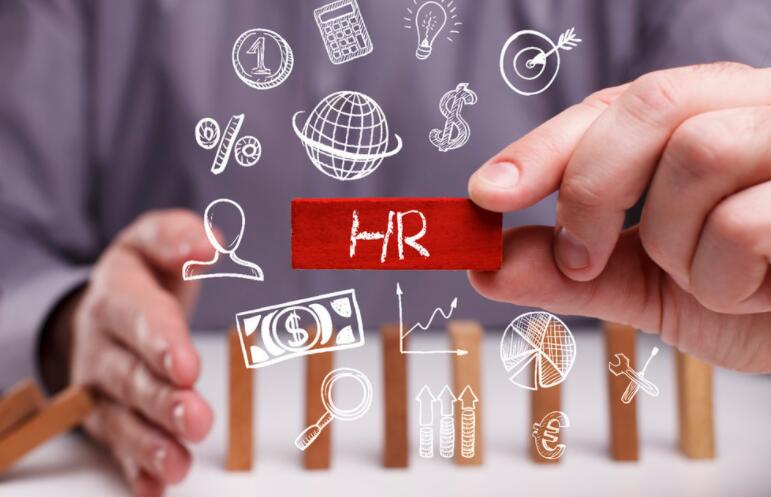 写老板不顾员工死活的句子文案