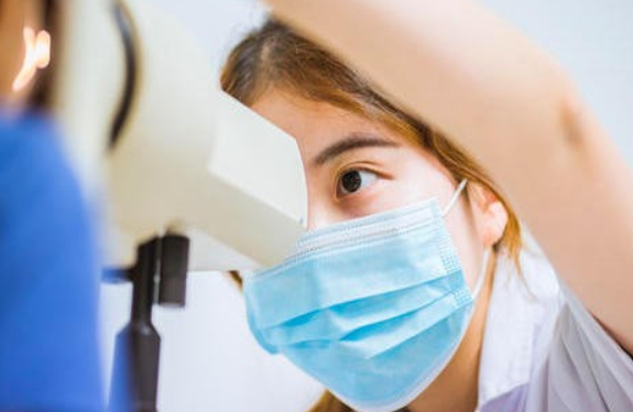 描写公益大爱的诗句文案