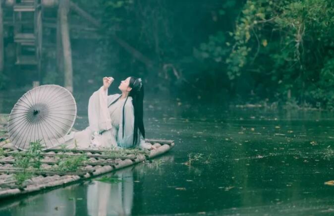 人生如戏的经典短句