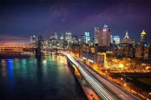 热爱自己城市的句子文案