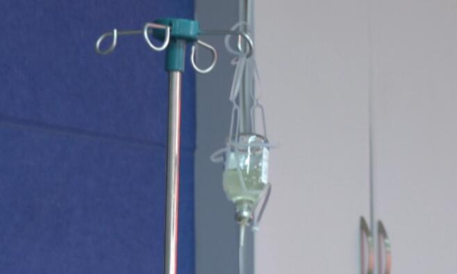 配打针图片的说说文案