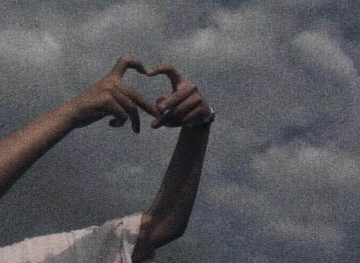 最爱的人结婚了的心情短语