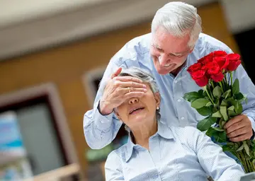 赞美恩爱老夫妻的句子文案