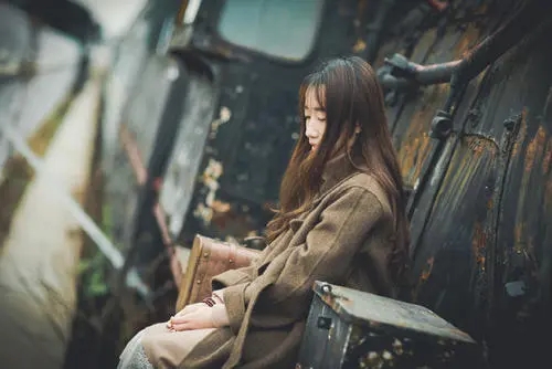 心烦的说说文案短语