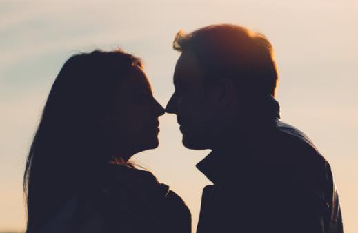 撩女朋友的情话文案甜炸了