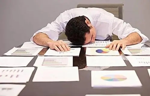 我已上班怎么发朋友圈