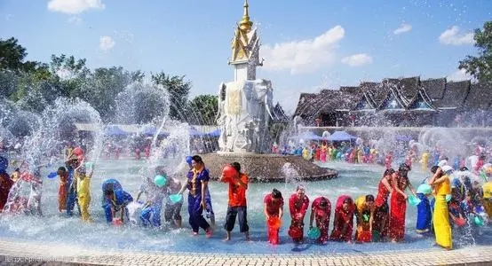 傣族泼水节祝福语