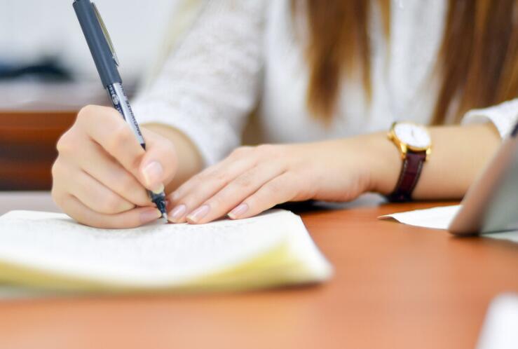 修辞手法的句子文案摘抄100句