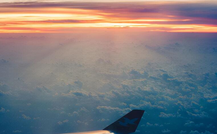 阳光的面对生活的句子文案