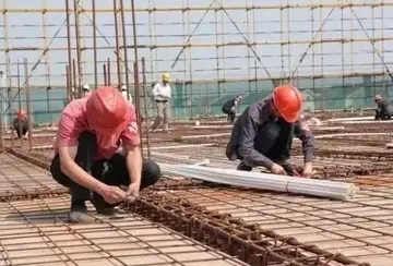 工地人工作的句子文案?