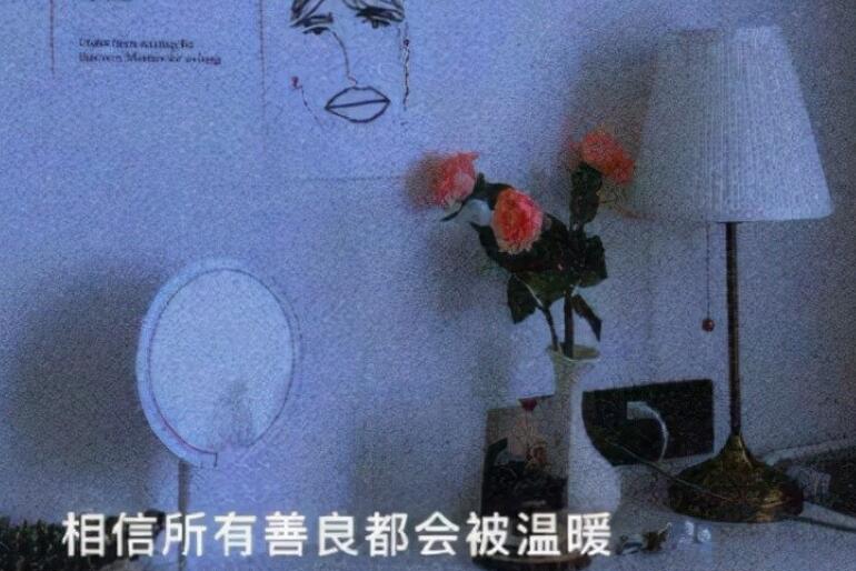 人性的冷漠的经典句子文案