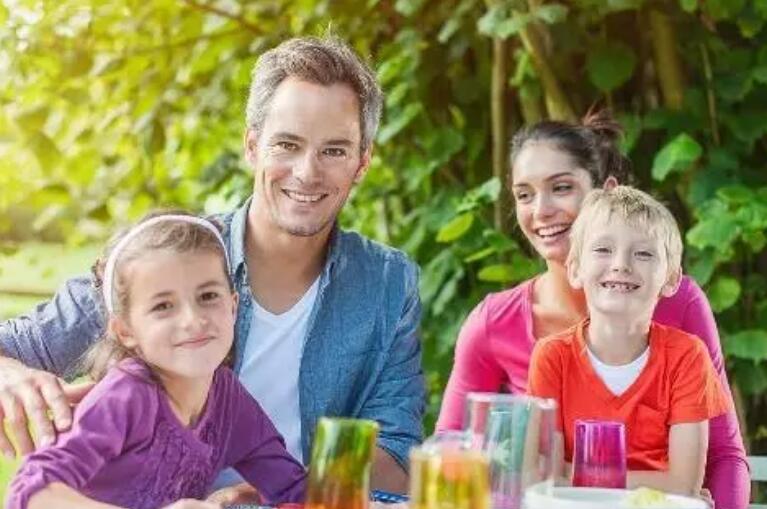 发朋友圈对女儿的爱的唯美句子文案