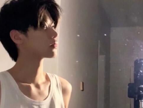 男人很拽又很酷的句子文案