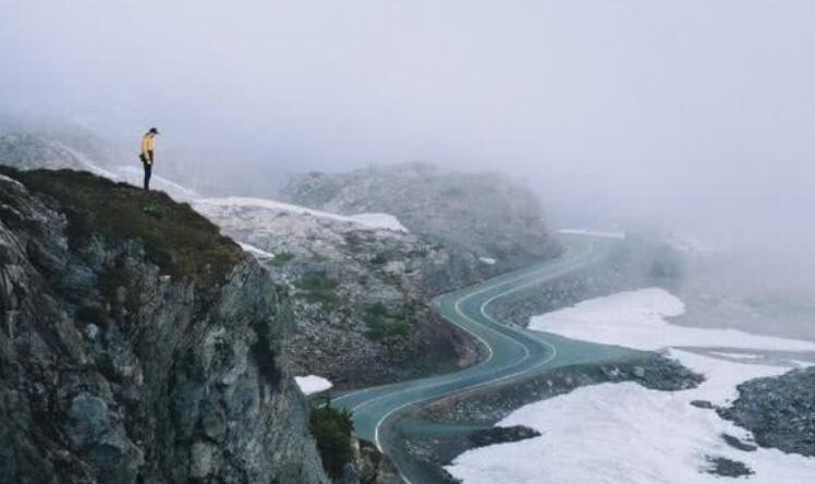 晨语激励自己努力的句子文案