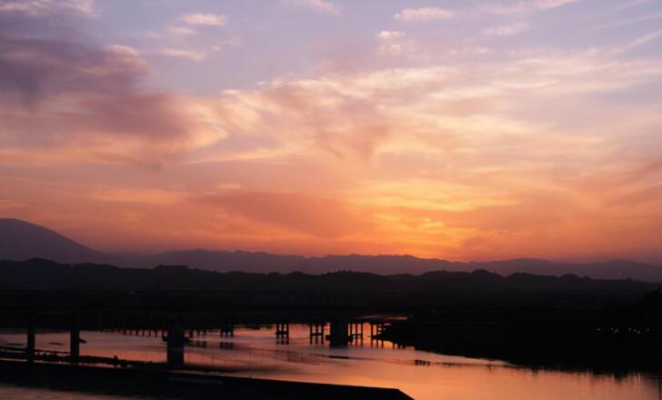 夕阳西下的唯美句子文案