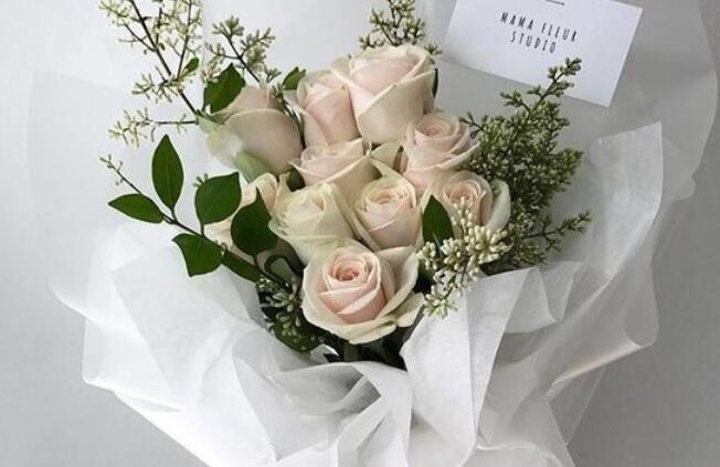 电脑屏保诗词都有什么句子文案