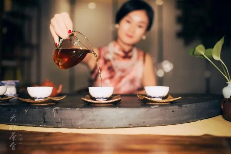 品茶的心境品人生句子文案