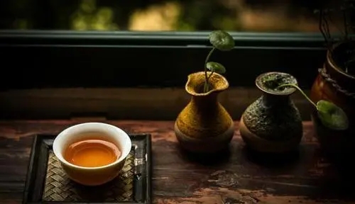 早安喝茶朋友圈幽默风趣句子文案