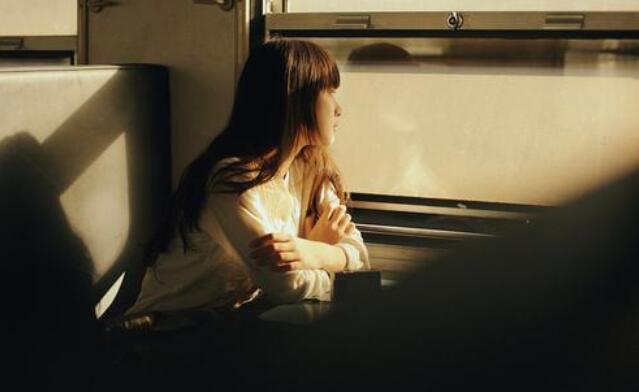 女人心灵受伤的句子文案