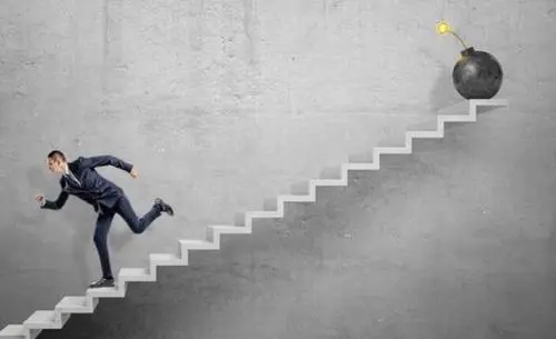 吸取教训不再犯的句子文案