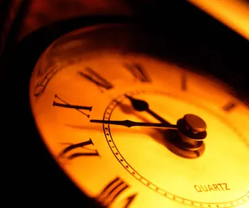 描写时间缓慢的句子文案