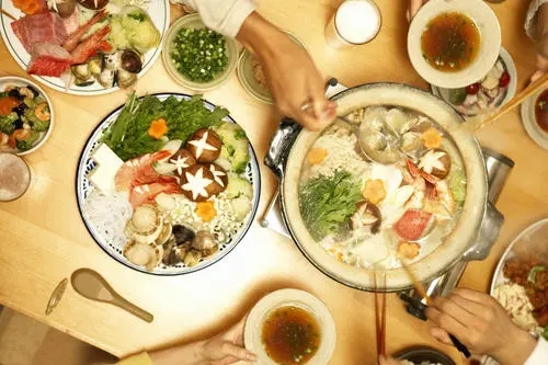 吃美食发朋友圈的话语