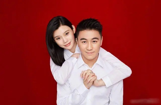 朋友官宣了评论什么