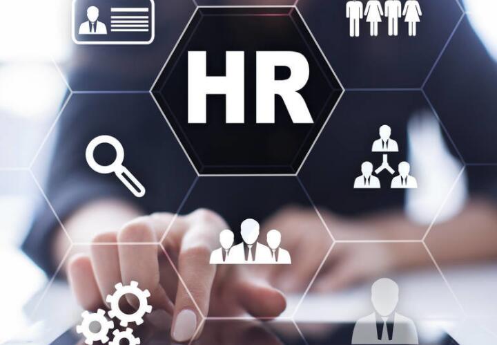 写老板不顾员工死活的句子文案